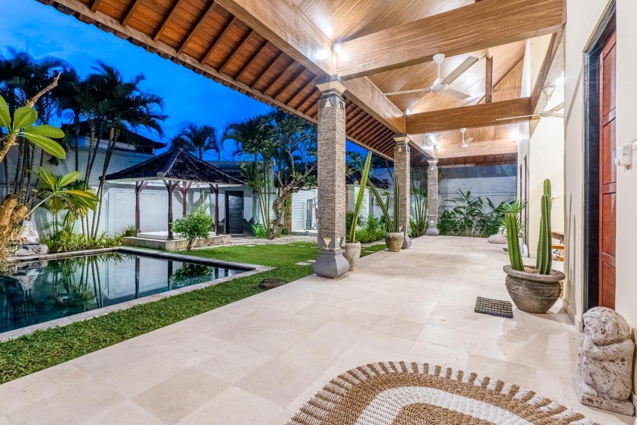 Villa Damai Oasis In The Heart Of Seminyak Exterior foto