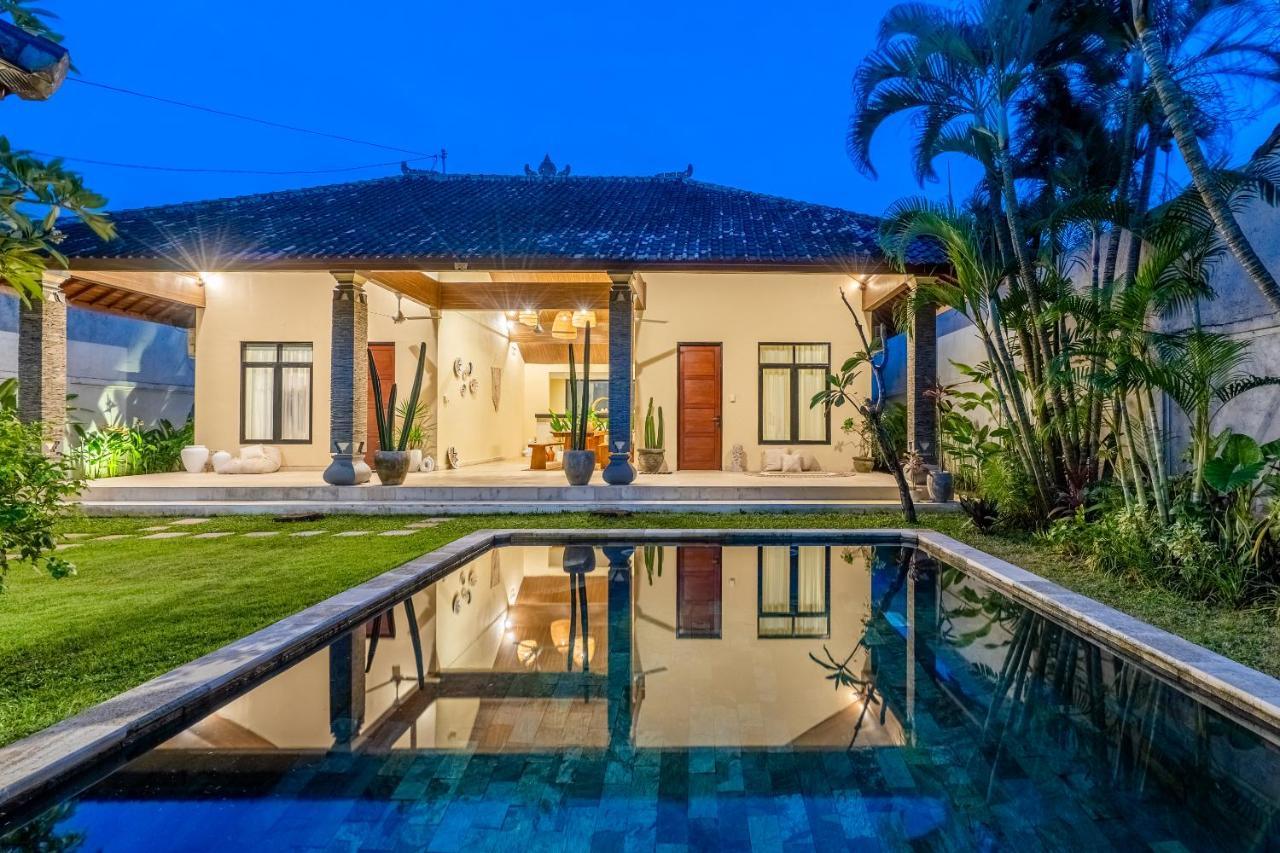 Villa Damai Oasis In The Heart Of Seminyak Exterior foto