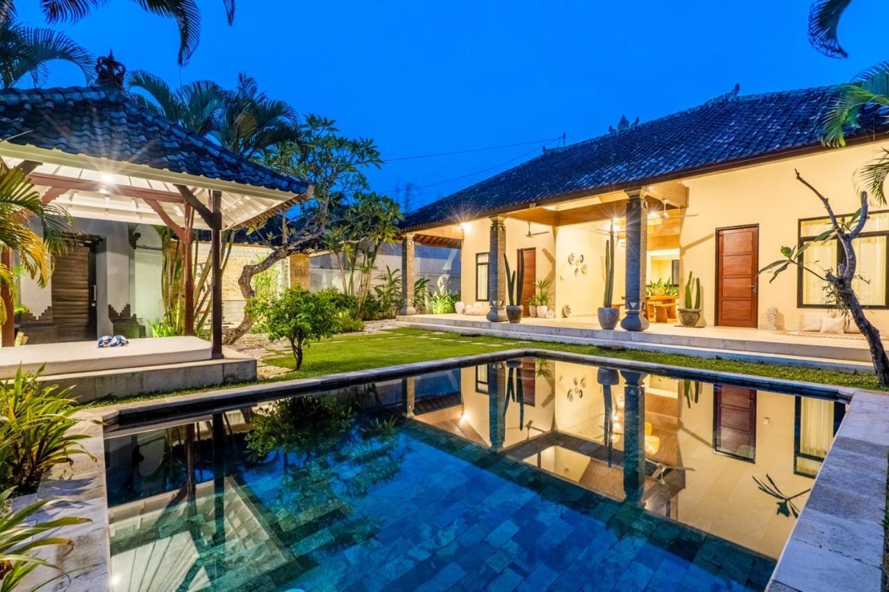 Villa Damai Oasis In The Heart Of Seminyak Exterior foto